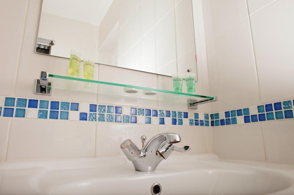 Rother Valley View B&B Шефилд Стая снимка